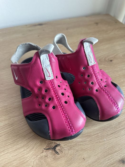 Детски обувки Adidas и Nike, Zara, H&M