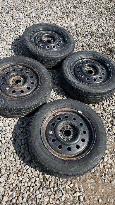 Шины с дисками 215/60/16