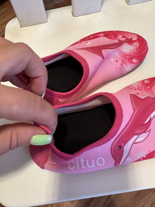 Аквашузы, аквасоки, обувь для купания