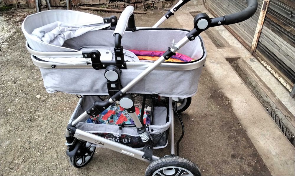 Бебешка количка LORA LORELI
