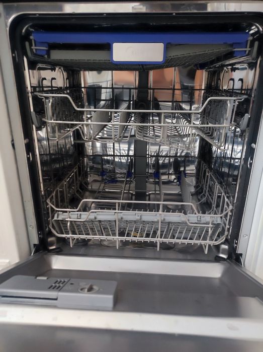 Посудамоющая машина