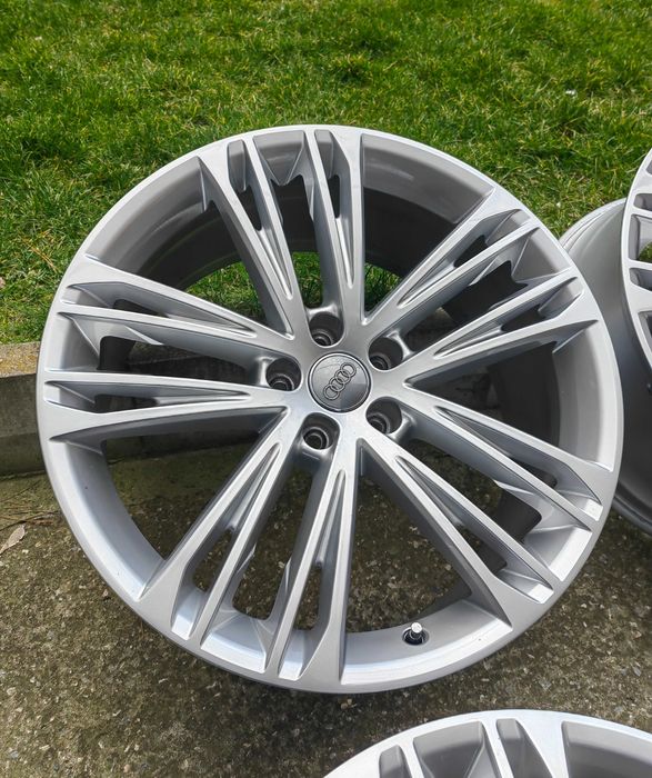 Джанти за Ауди 20' 8.5j e30