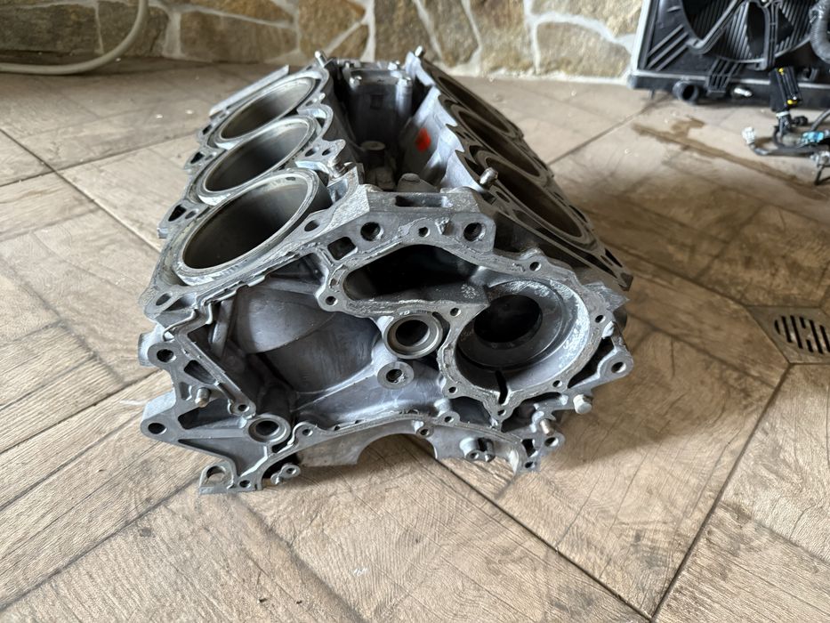 Infiniti fx35 2005г. на части