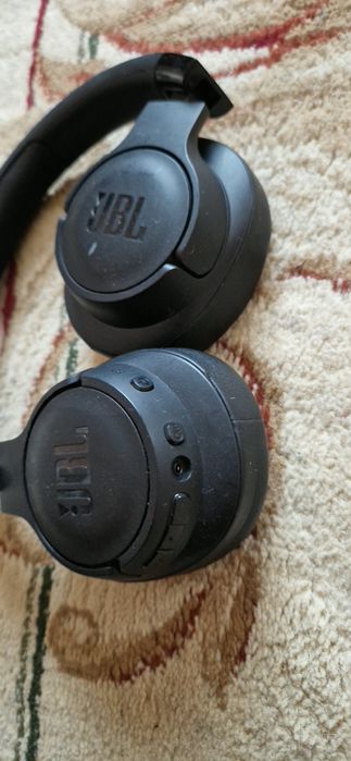 Безправадной наушник JBL  модел 770  Orginal