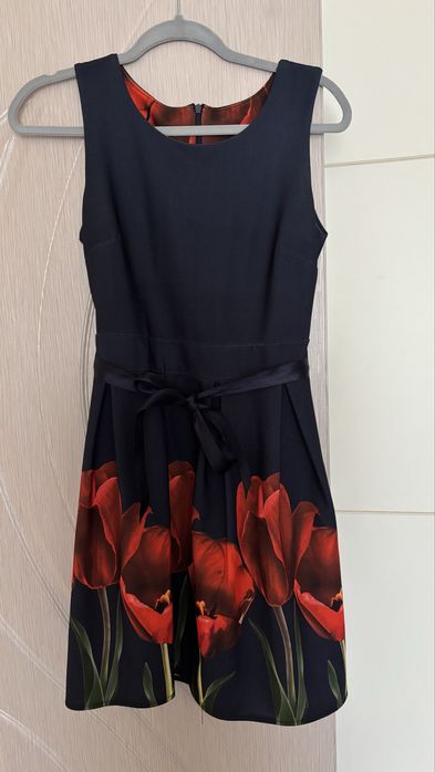 Рокли като нови - Zara, HM