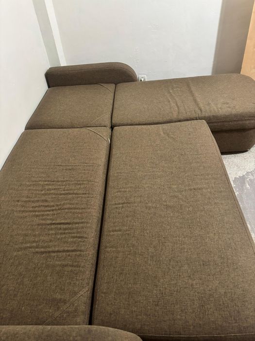 Продам диван и стол