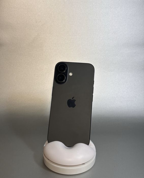 Iphone 16 ,88 baterie