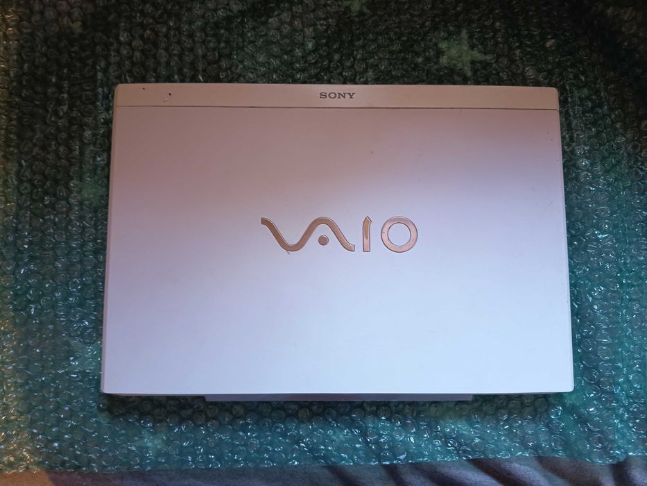 Placa de baza laptop Sony Vaio, cu Core i5 3210m +  4gb ram + tastatura iluminata + placa video Nvidia GT640 1gb + display led 13,3 inch