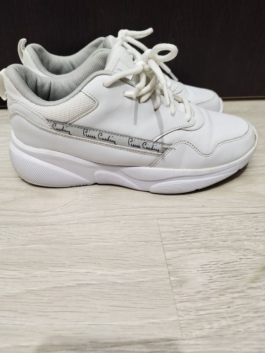 Adidasi Pierre Cardin