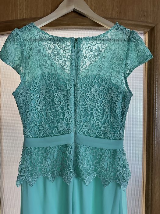 Vand rochie de ocazie