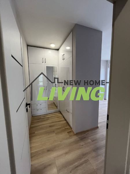 Продава се Тристаен апартамент в Пловдив, Христо Смирненски - 140 кв.м за 1275 €/кв.м - Снимка #9