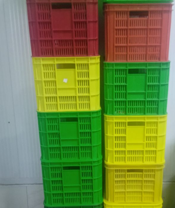 Тара пластиковая срочно продам