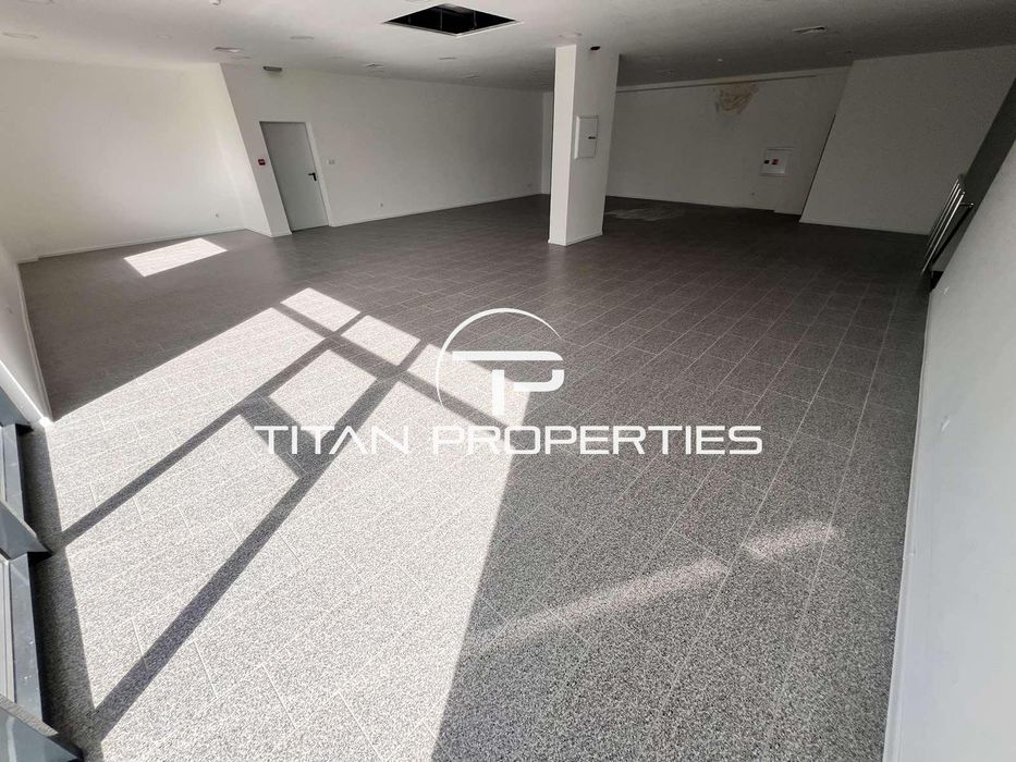 Дава се под наем Магазин в Бургас, Изгрев - 349 кв.м за 2244 € - Снимка #4