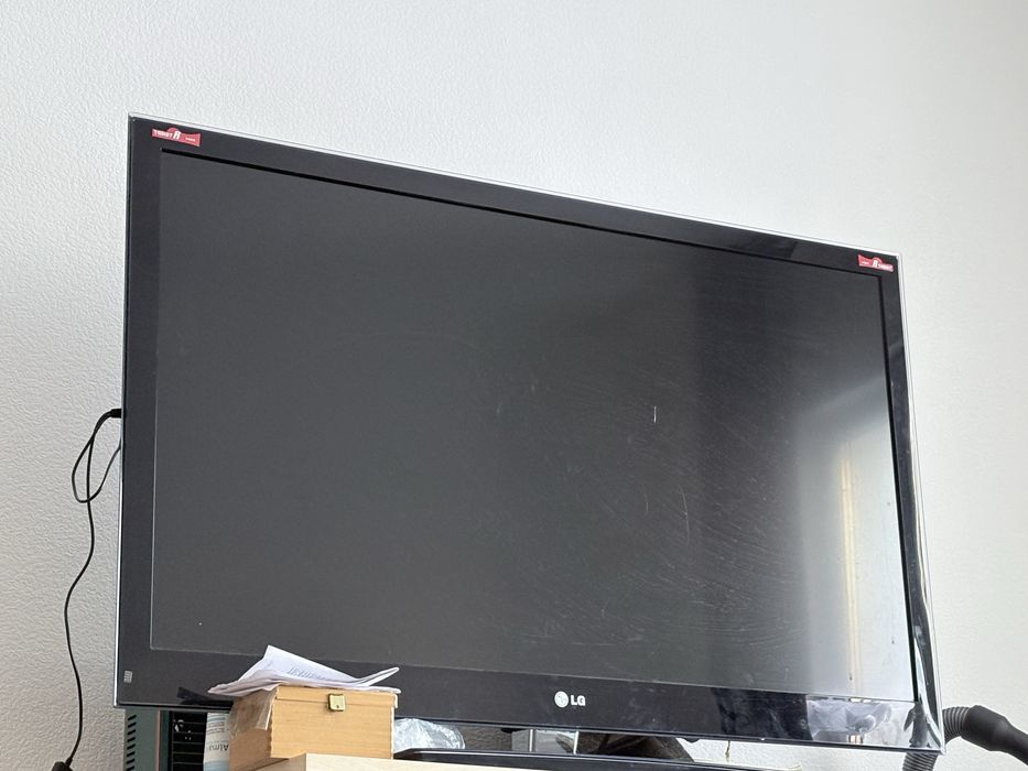 Продам LGтелефизор