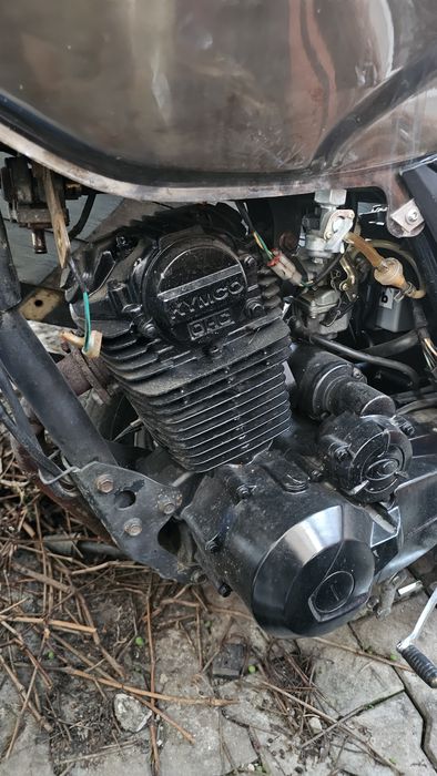 vand motocicleta  kymco pulsar 125