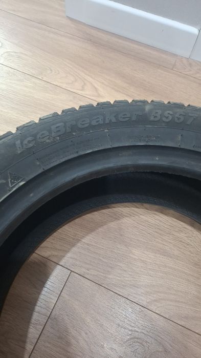 Автошины продам размер 215/65