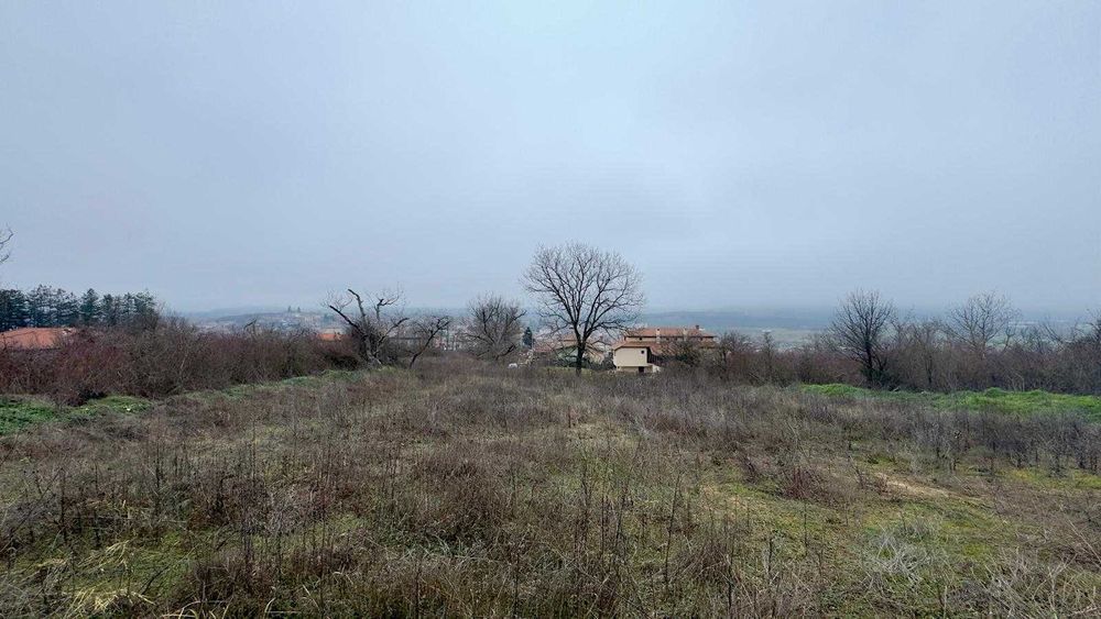 Парцел в регулация гр.Дебелец