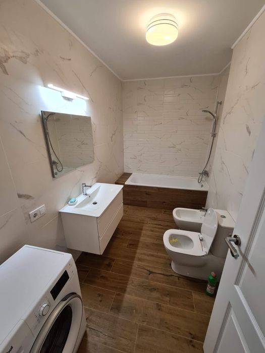 Chirie apartament  2 camere Ared