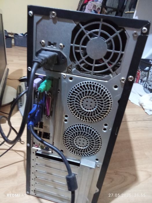 Pc si calculator  perfecte si functionale.       !SE VINDE URGENT!