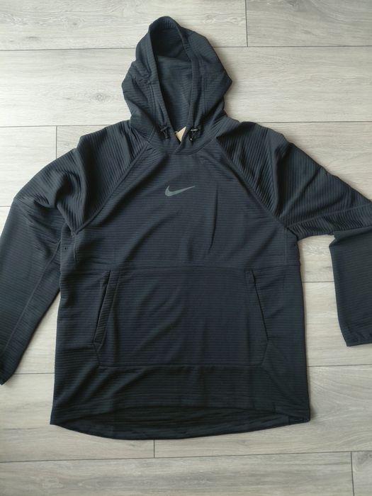 Bluză nike dri-fit - mărimea L