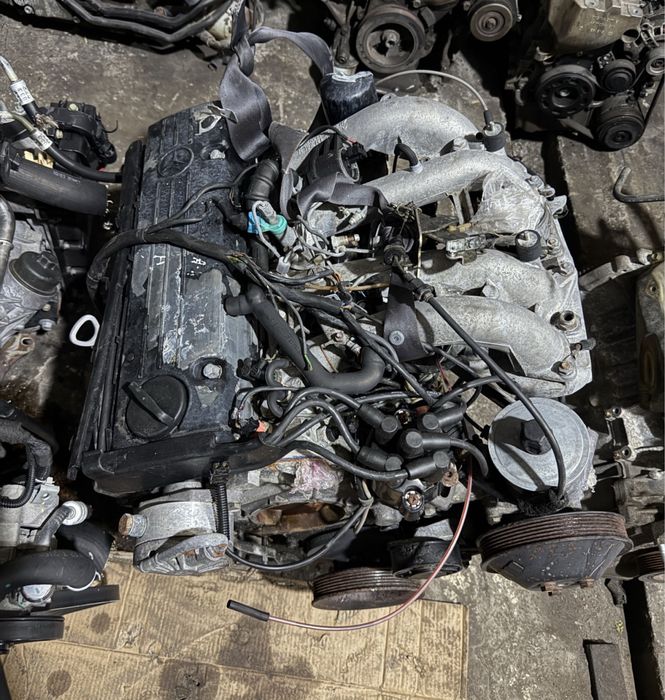 Двигатель мерседес M102 мотор 2.0 обьем