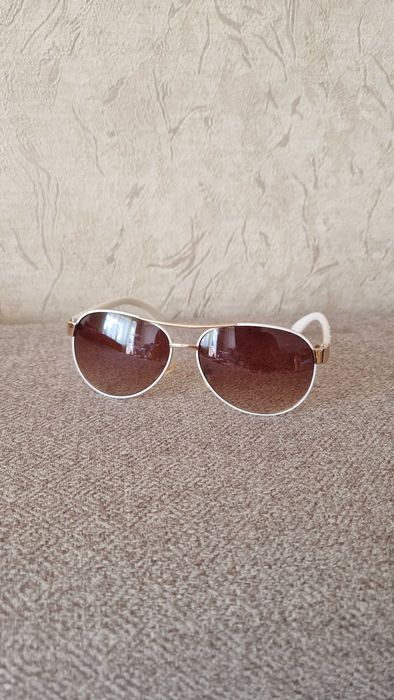 Очки солнцезащитные на 6-9 лет