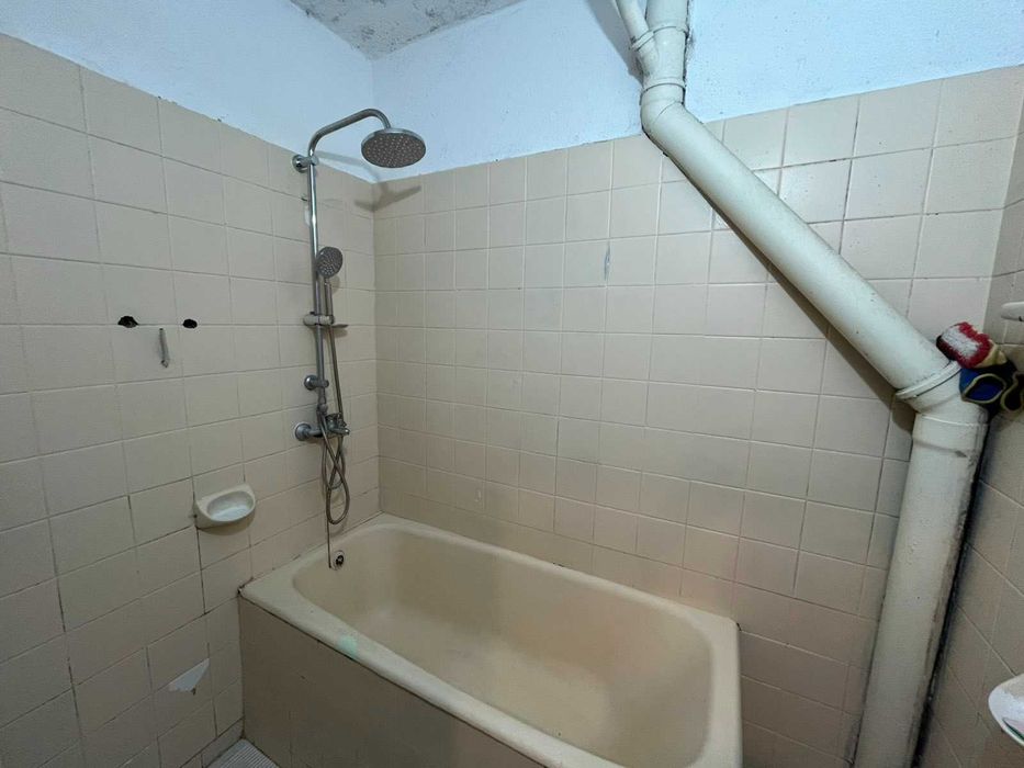 Дава се под наем Двустаен апартамент в Казанлък - 65 кв.м за 248.88 € - Снимка #3
