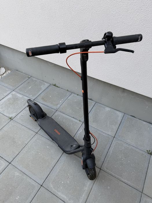 Електрическа тротинетка Ninebot F2 Plus - 170км с документи