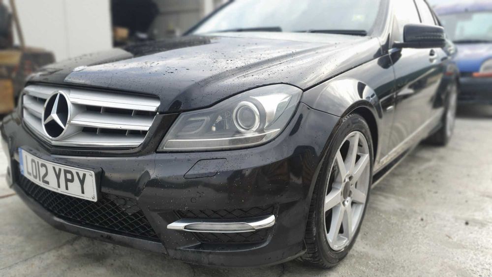 dezmembrez Mercedes C class W204 facelift C200 C220 C250 C350 cutie