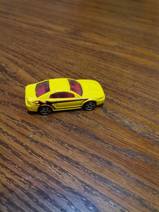 Оригинални hot wheels