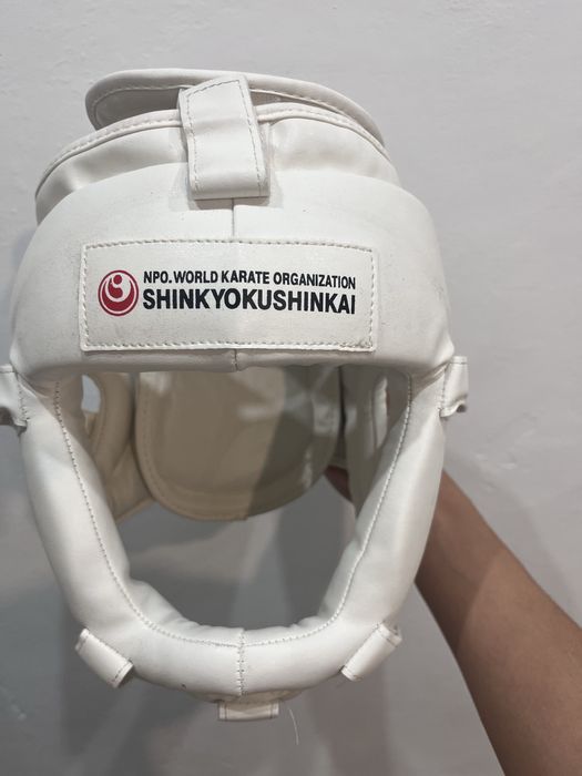 Шлем для Каратэ,единоброства