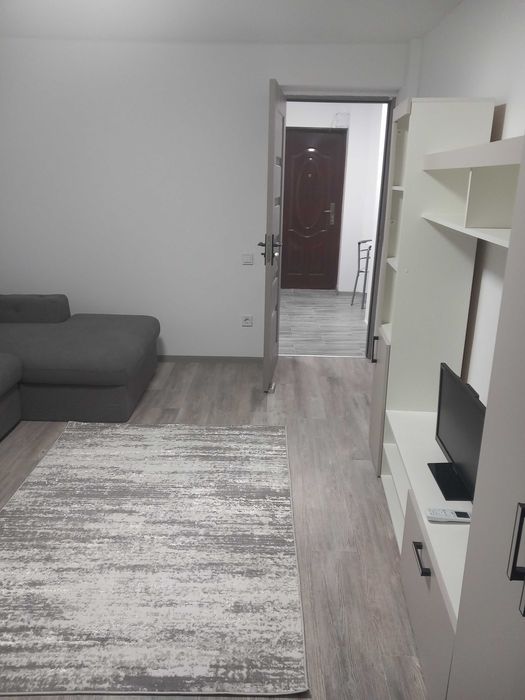 Proprietar/Garsonieră 26 mp | Piața Unirii | 5 min Metrou | Mobilată & utilată/renovata prima inchiriere