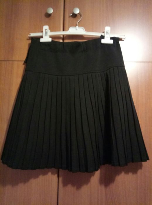 Юбка черная 9-11 лет