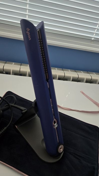 Преса за коса Dyson Corrale vinca blue