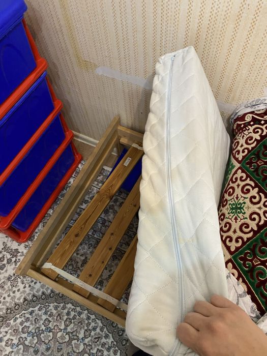 Детский кровать с матрасом