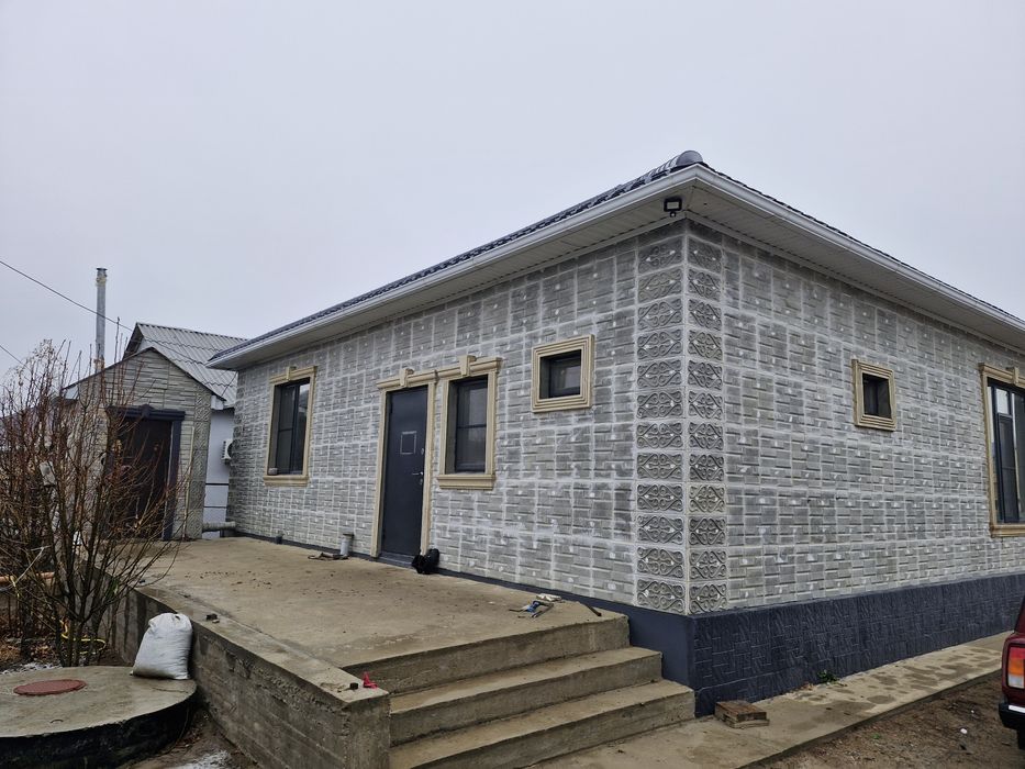 Томарлыдан үи сатылады