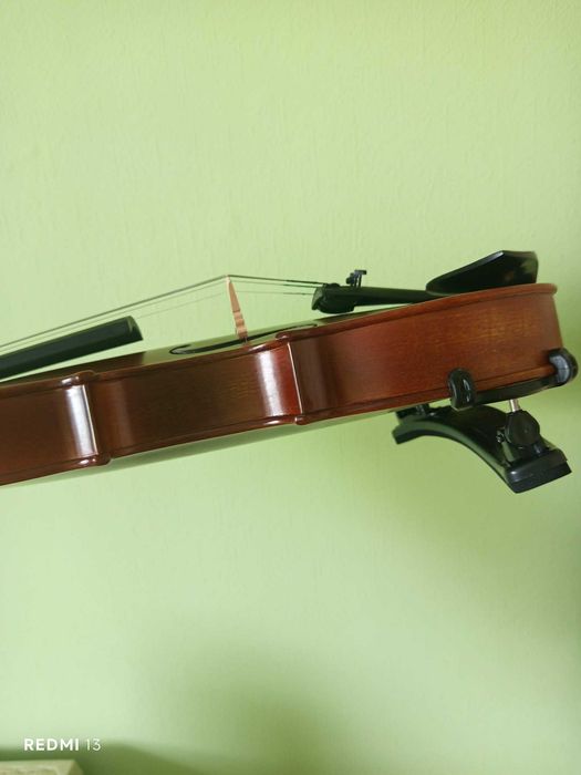 Цигука (Stentor SR1500 Violin Student II 4/4)