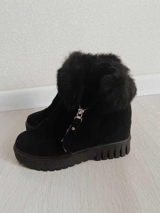 Ботинки замшевые жен.