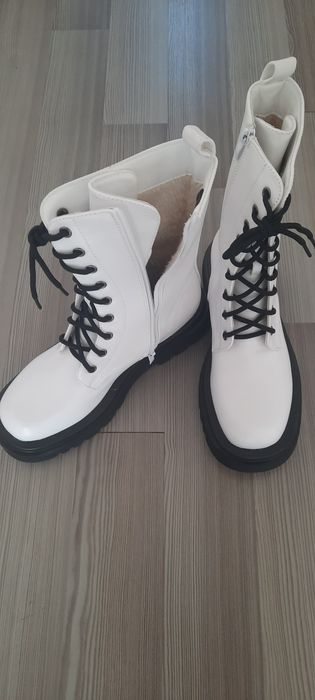 Ghete alb cu negru noi