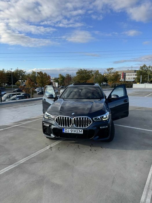 Vând Bmw x6  an 2020