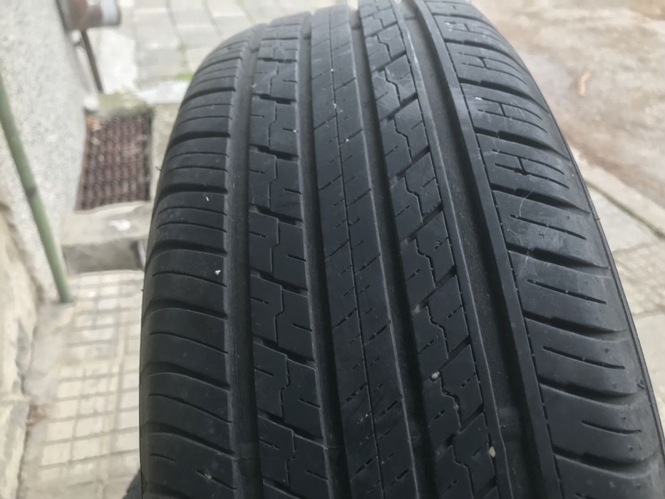 Гуми Dunlop ST30