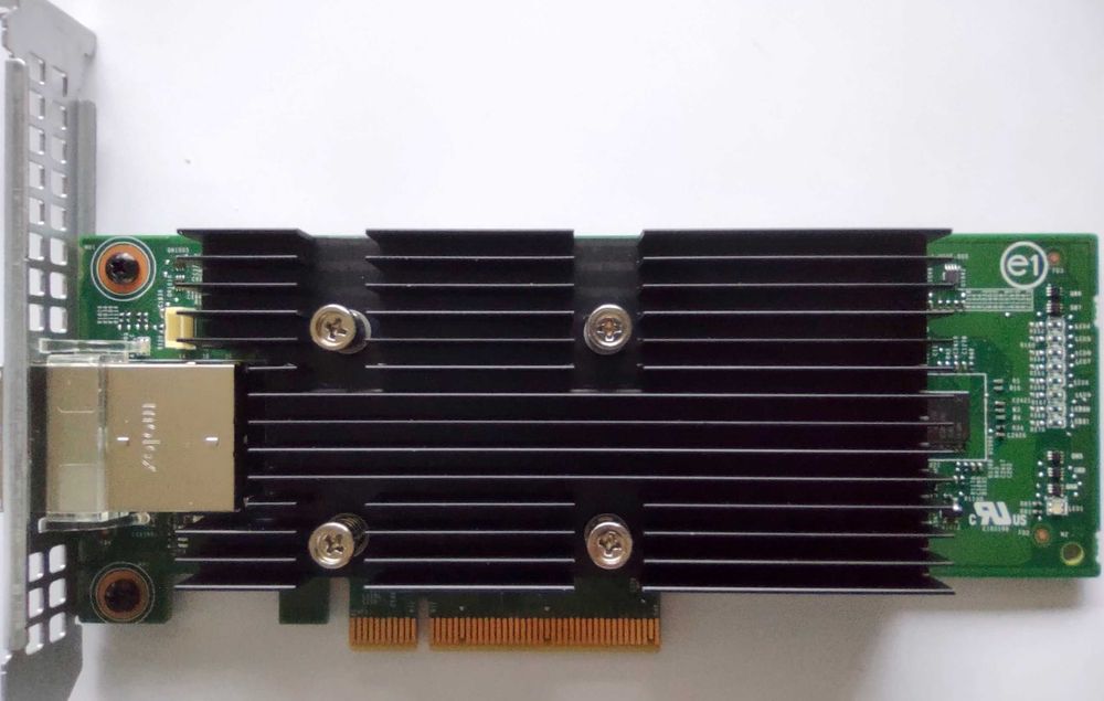 Контролер Dell SAS 12Gb HBA (LSI 9300-8e) SAS/SATA 8p External 2PHG9