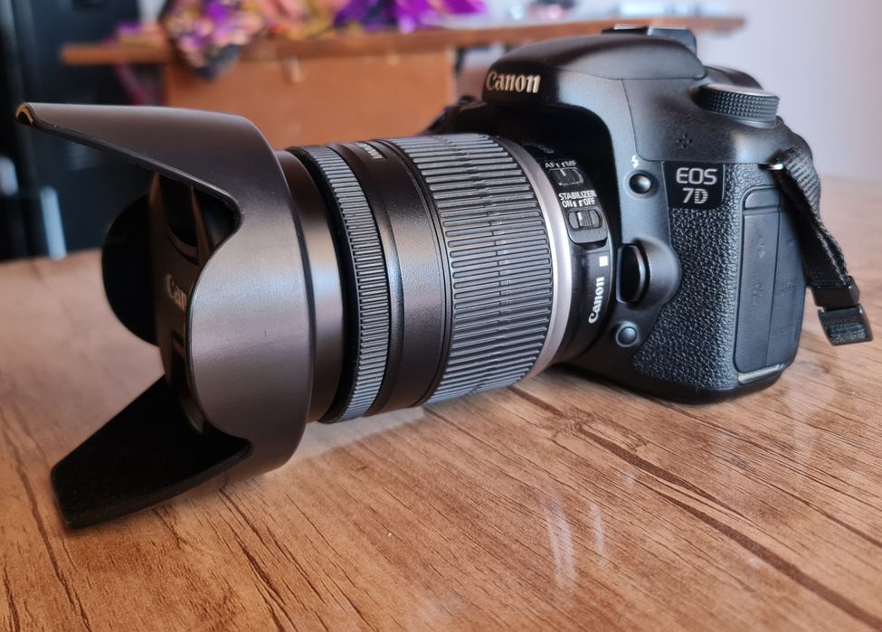 Canon EOS 7D 18-200