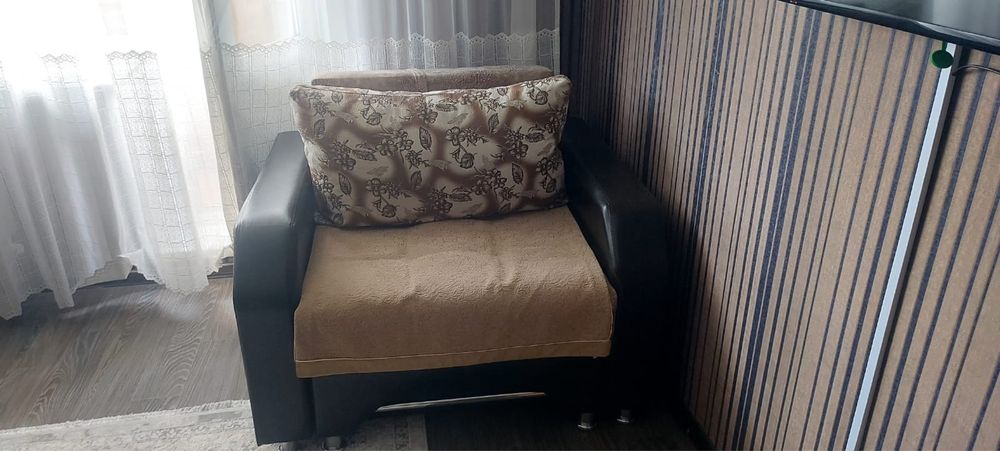 Продается диван 2 + 1 (диван, софа и кресло)