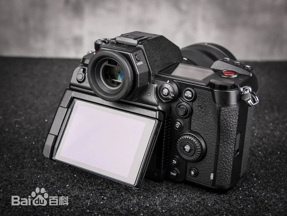 Panasonic S1H  20-60 Полнокадровый объектив