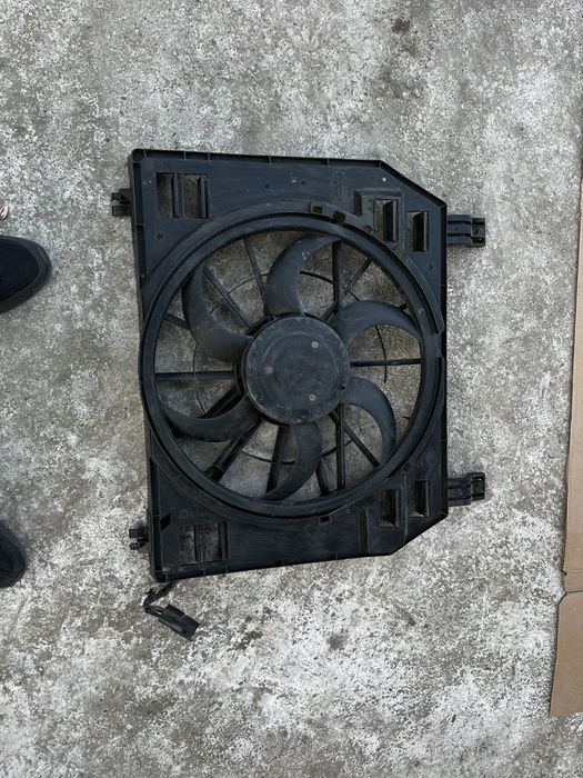 Electroventilator range rover.cod:HPLA-19E735-AA.