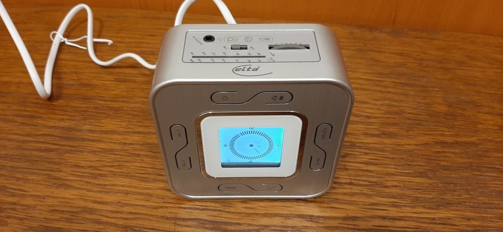 Radio ceas digital LCD dual cu alarma dubla - nou