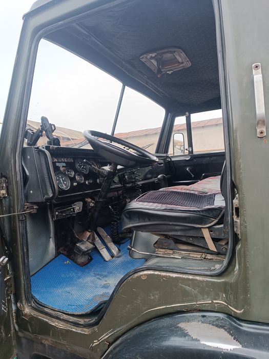 Kamaz 5511 srochna sotiladi