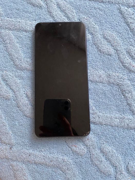 Продам телефон Realme