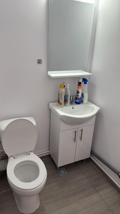 Vand apartament 3 cam